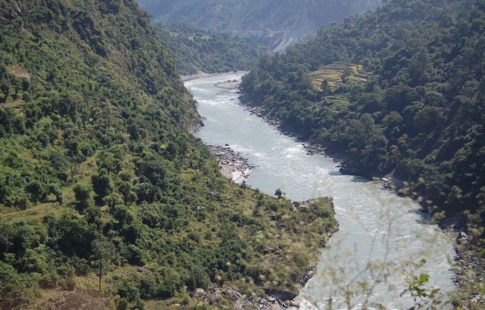 Railway line between Rishikesh and Karanprayag